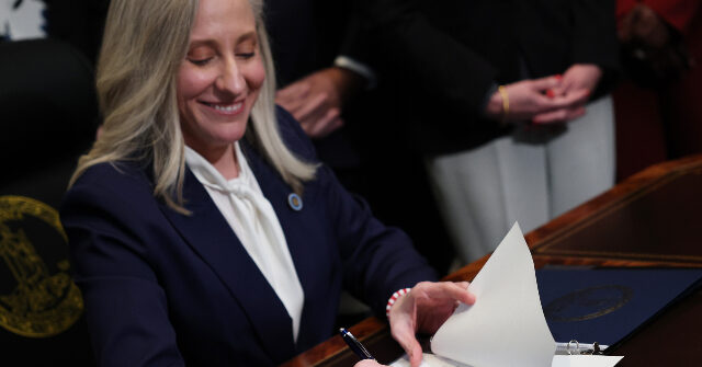 Governor Spanberger Eliminates Rule Mandating Police Cooperation with ICE