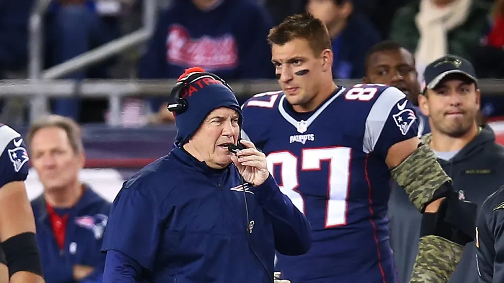 Gronk believes it's 'asinine' that Bill Belichick was overlooked for the Hall of Fame.