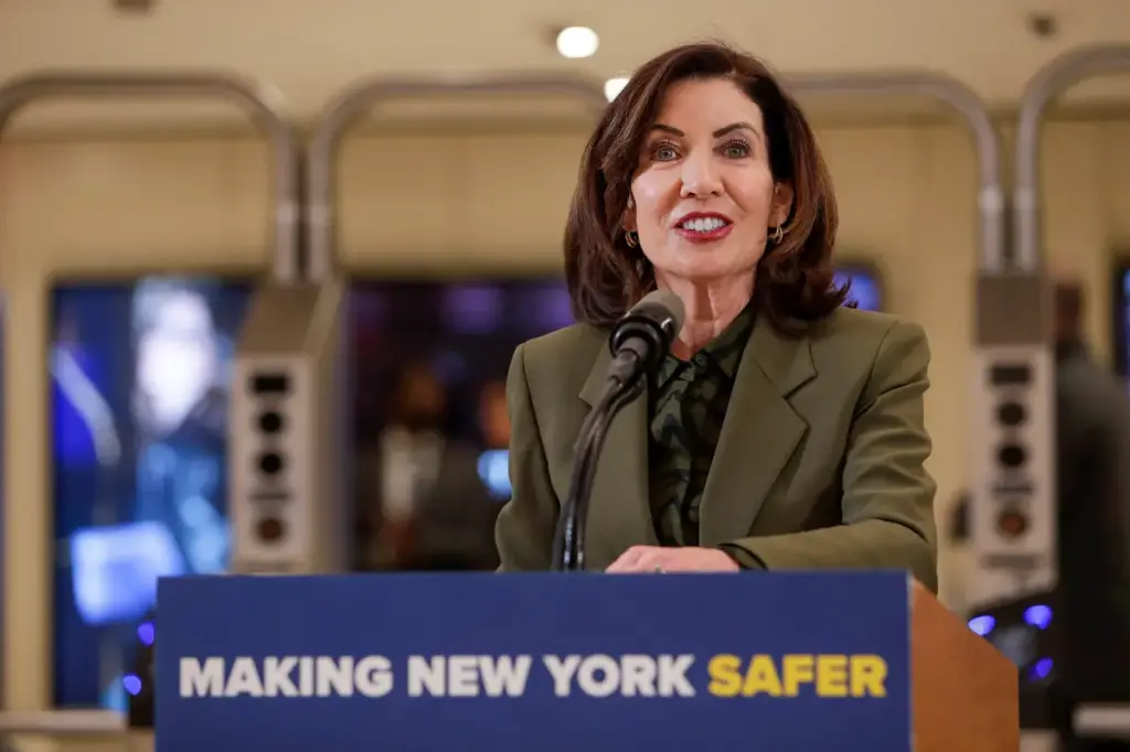 Hochul's eye-catching Second Ave. Subway proposal uses the MTA to draw attention.