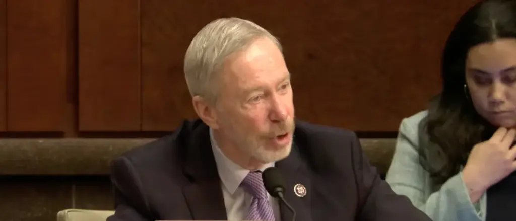 House Democrats Waste Hearing Time Ignoring Obvious Evidence of Somali Fraud