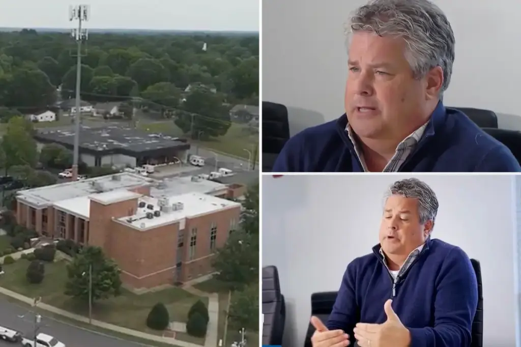 IT employee alleges he was dismissed after reporting footage of mayor without pants in Mooresville town hall: lawsuit