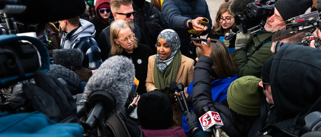 Ilhan Omar and Congressional Democrats Challenge Federal Agents, Are Removed From ICE Facility