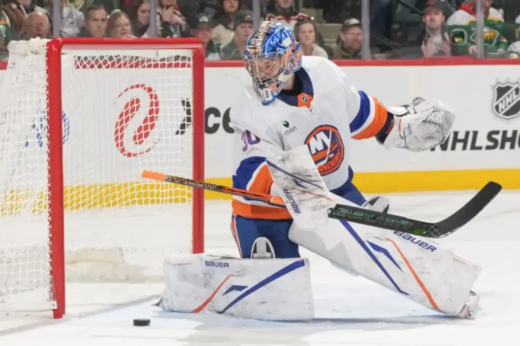 Ilya Sorokin comes through for the Islanders: 'top goalie in the league'