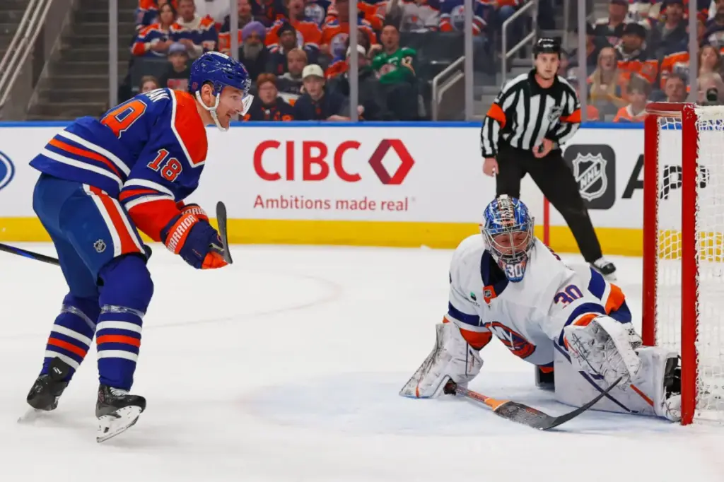 Ilya Sorokin's skill leads the Islanders to a convincing road victory against the Oilers