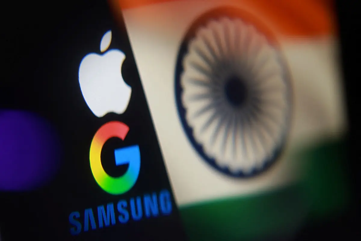 India suggests requiring smartphone manufacturers to provide source code in security reforms