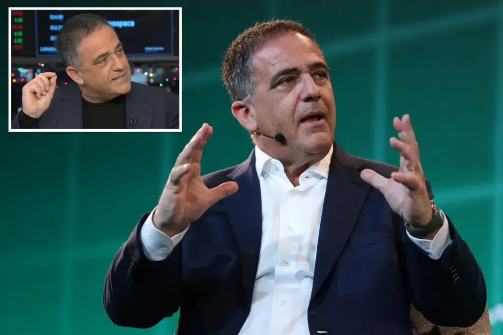 Israeli tech billionaire calls on Americans to 'restrict the First Amendment'