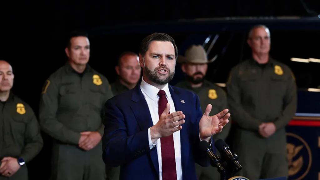 JD Vance tells a surprising story about ICE and CBP officers in Minneapolis