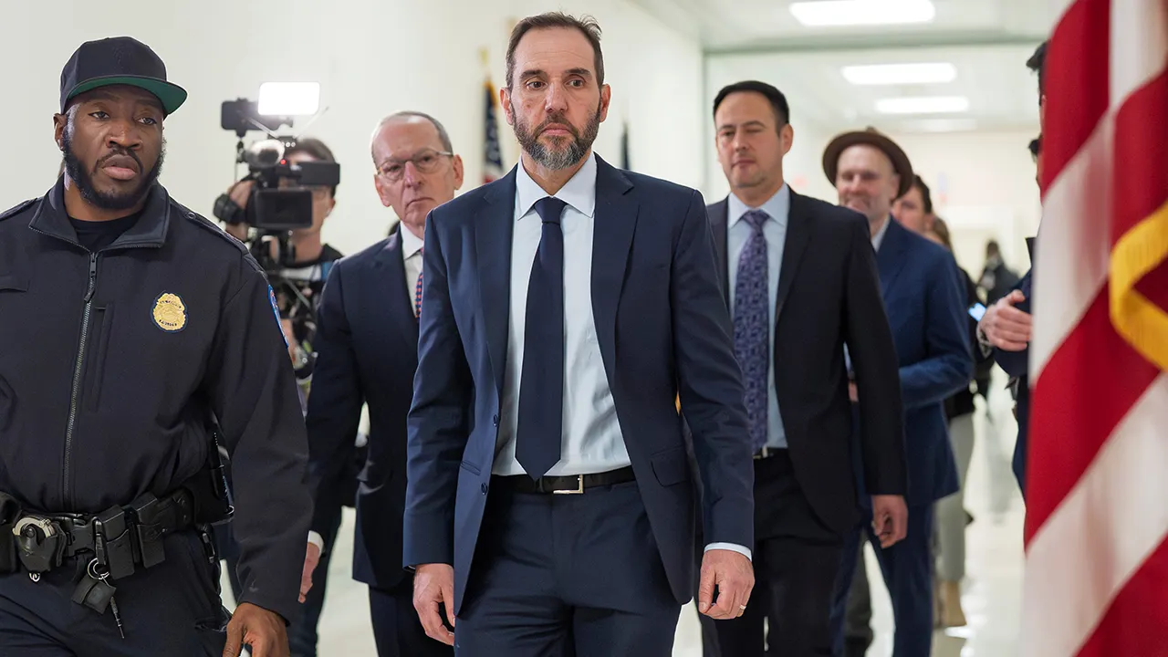 Jack Smith states Trump 'knowingly' violated the law during intense House testimony