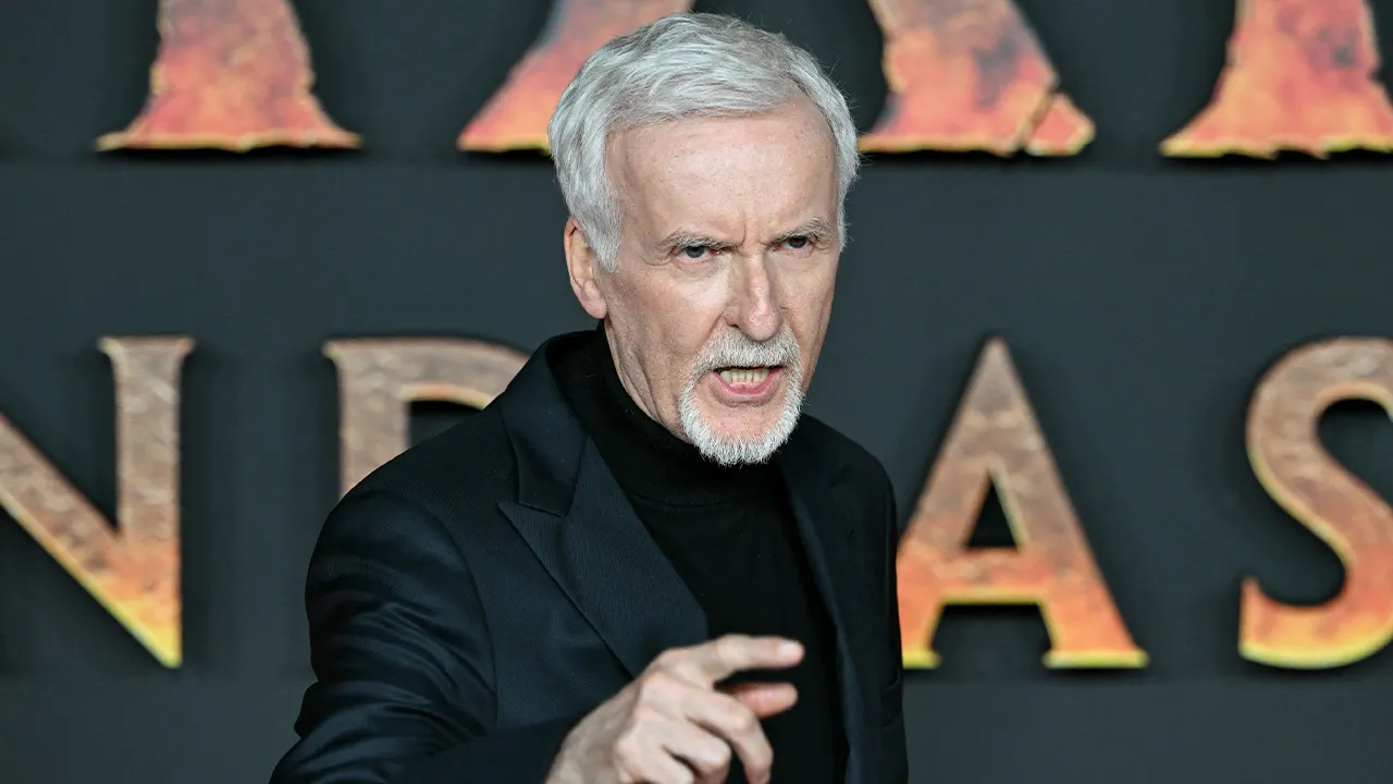 James Cameron departs the US for New Zealand due to criticism of the pandemic response