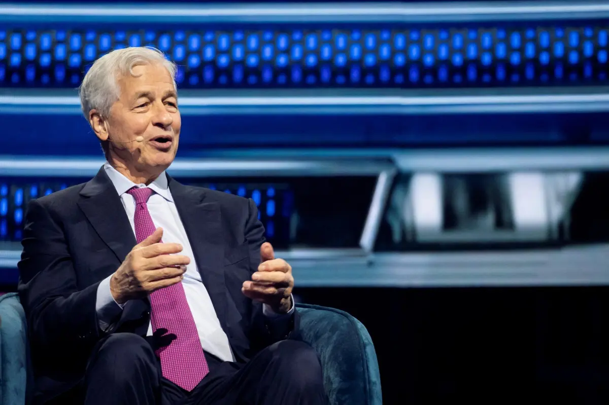 Jamie Dimon of JPMorgan gains $770 million windfall in 2025, according to a report