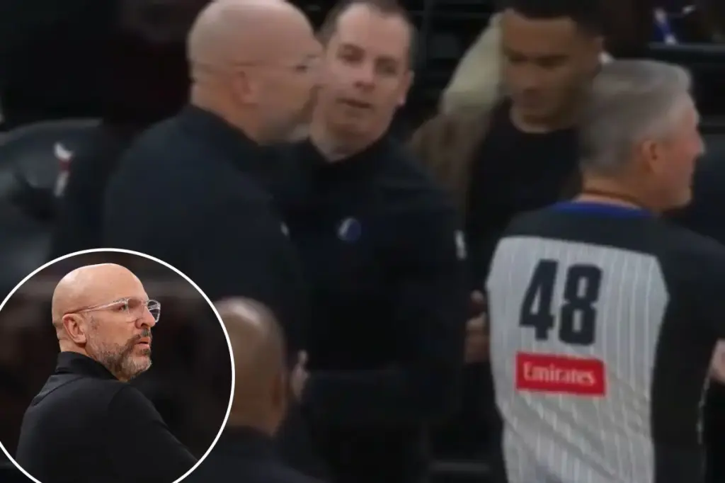 Jason Kidd is thrown out in the first quarter after altercation with Scott Foster