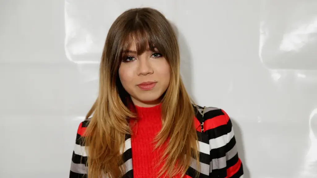 Jennette McCurdy faces difficulties with Hollywood dynamics for her memoir television series.