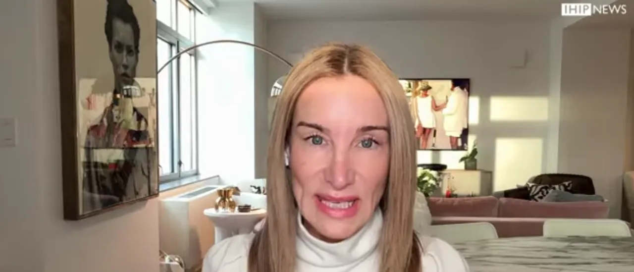 Jennifer Welch Very Upset Over ICE Shooting Claims Legacy Media Is Promoting Trump Administration Narratives