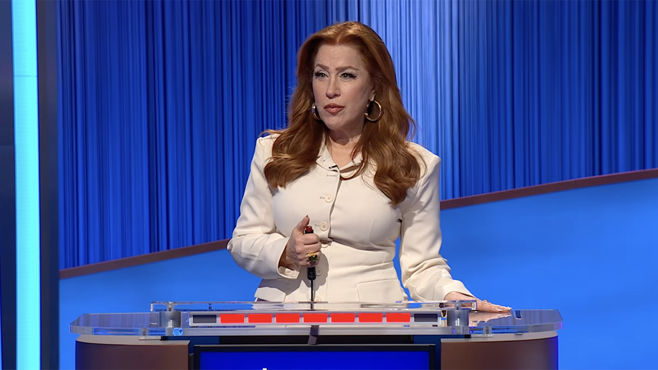 'Jeopardy' viewers surprised as 'Abbott Elementary' actor swears during the show