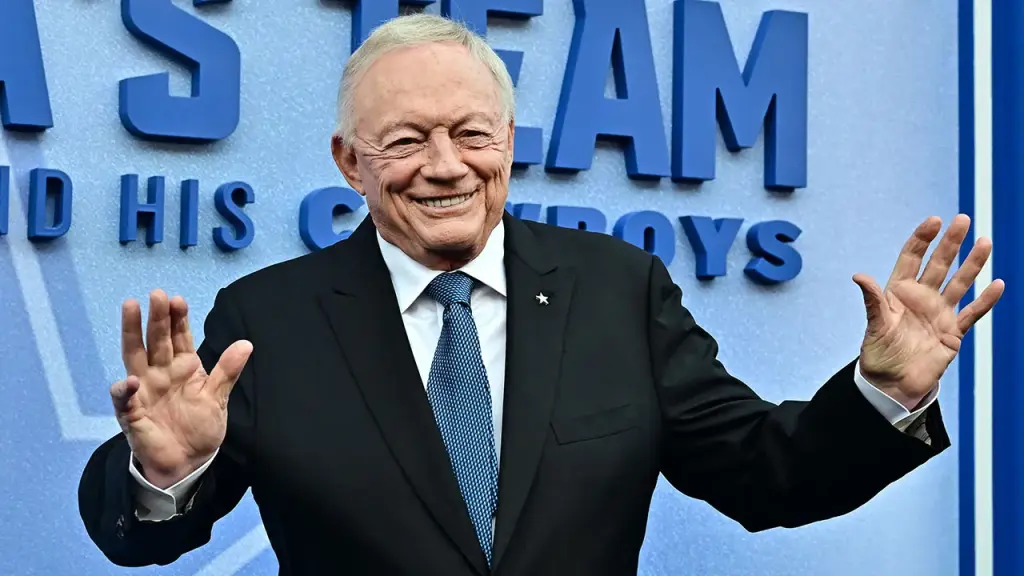 Jerry Jones likens the Cowboys' coaching search to Trump's comments on Venezuela