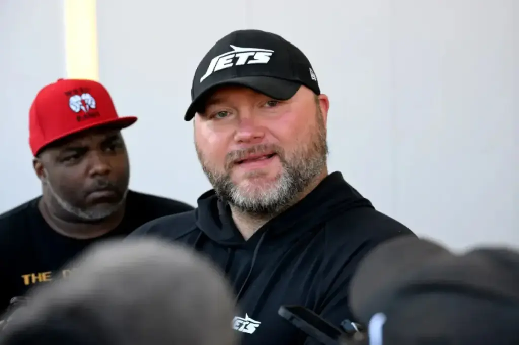 Joe Douglas speaks with Falcons about GM position two years after being let go by the Jets