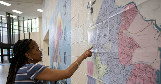 Judge Postpones Virginia Democrats' Gerrymandering Until After the Midterm Election