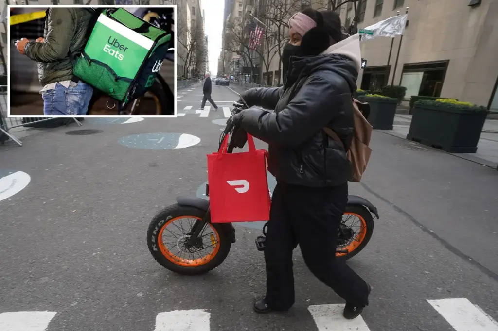 Judge refuses to stop NYC law mandating food delivery apps to offer customers a tipping option