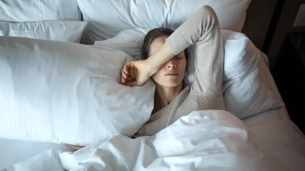 Lack of sleep reduces life expectancy more than other issues, according to experts.