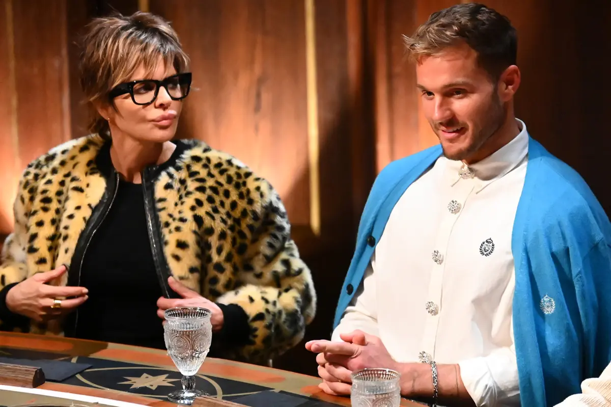 Lisa Rinna labels 'Traitors' competitor Colton Underwood a 'stalker' upon discovering his controversial history