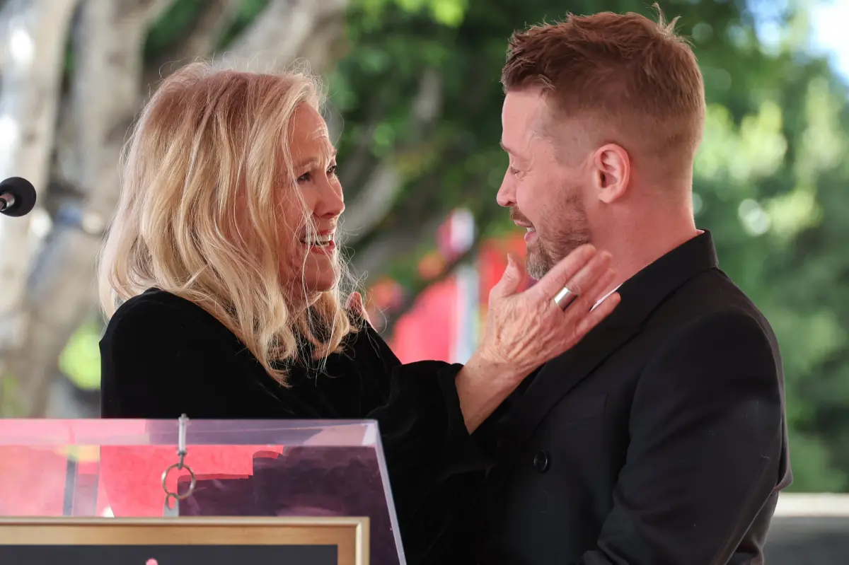 Macaulay Culkin and the cast of ‘Home Alone’ express their deep sadness over Catherine O’Hara’s passing.