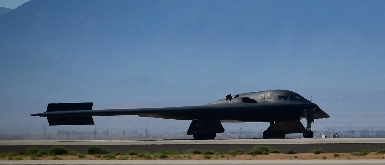 Man Detained for Illegally Recording Stealth Bombers Close to US Air Base