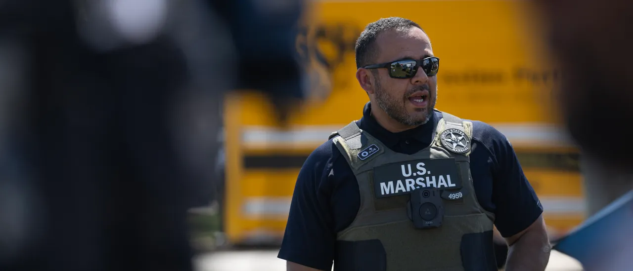 Man on the run found and captured hiding under a child's bed by US Marshals