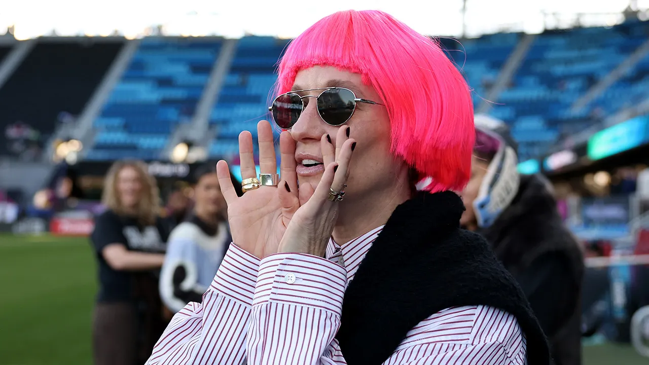 Megan Rapinoe criticizes Trump and ICE for their actions on immigration enforcement