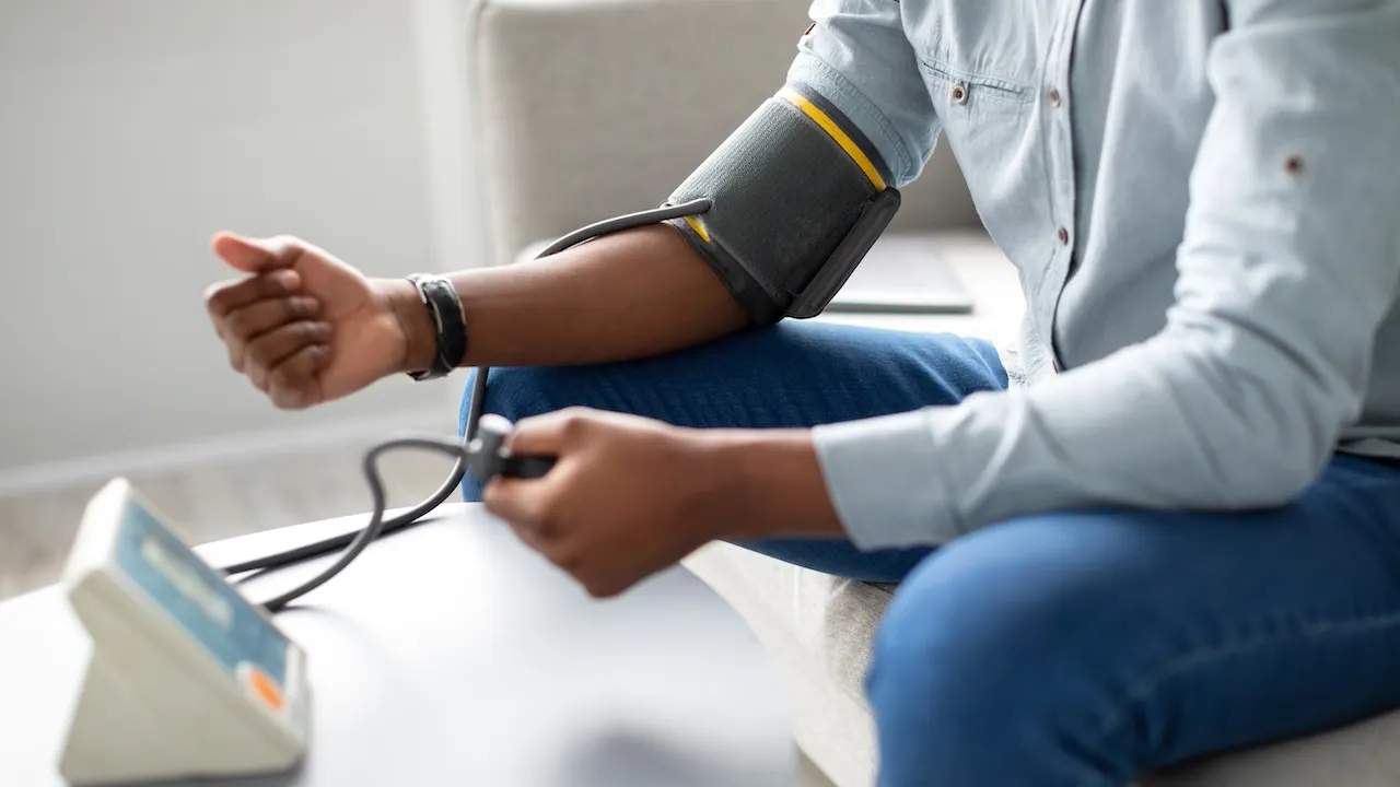 Men face a higher risk of heart attack several years earlier than women, research shows.