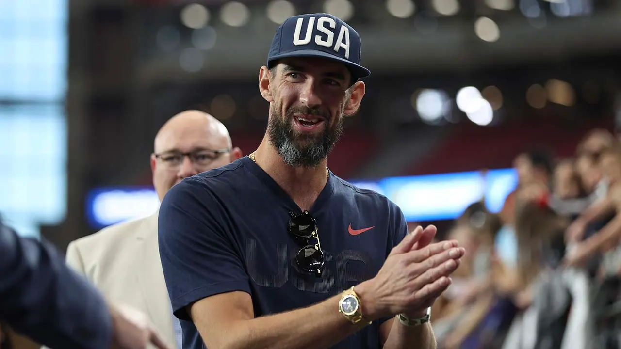 Michael Phelps names Michael Jordan the greatest player in NBA history.