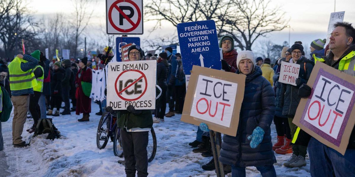 Minneapolis closes public schools as violence increases following deadly ICE shooting