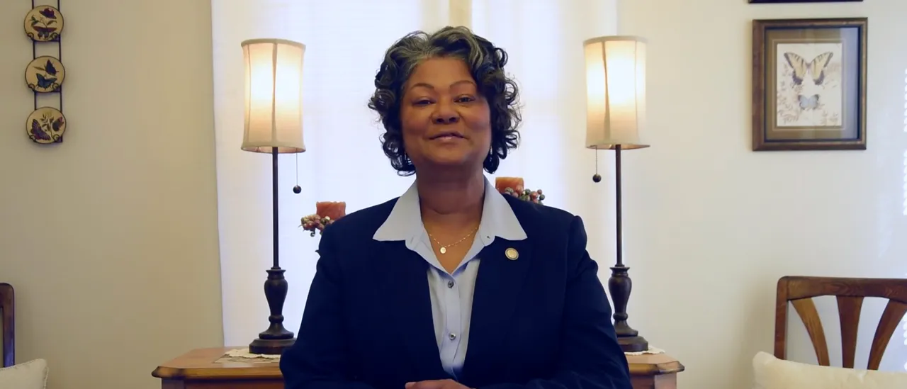 Moderate Democrat Faces Backlash from Party for Supporting ICE