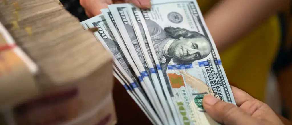 Netflix Makes Generous All-Cash Proposal to Warner Bros.