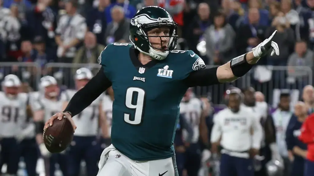 Nick Foles takes aim at the Patriots