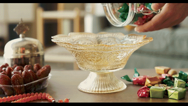 Old-fashioned candy evokes nostalgia and discussion online on social media