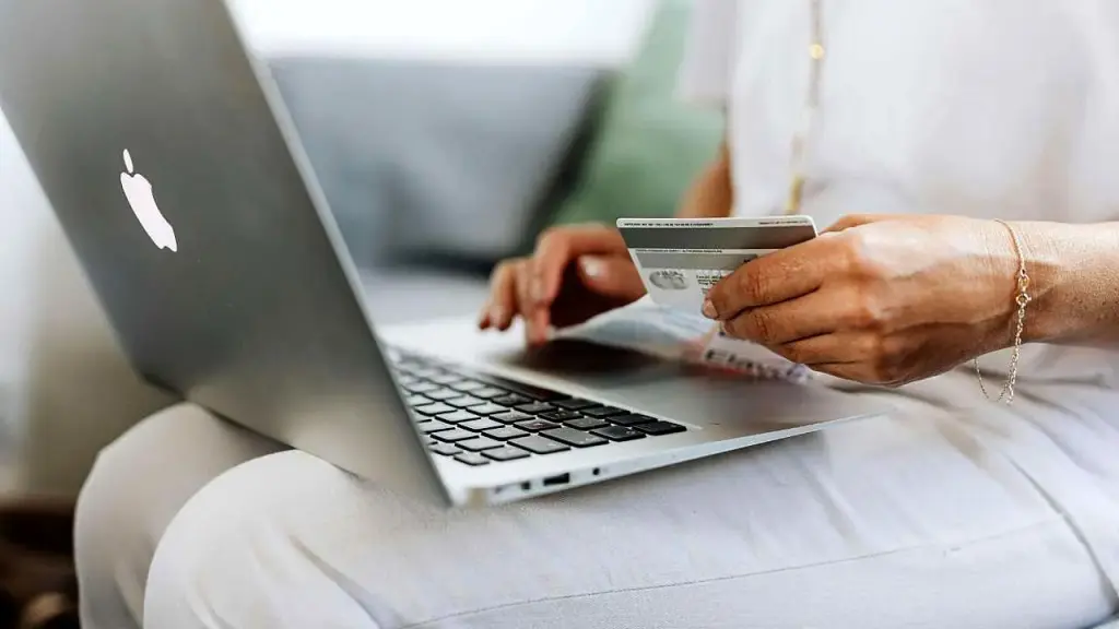 Online skimming attacks quietly take card information from payment pages