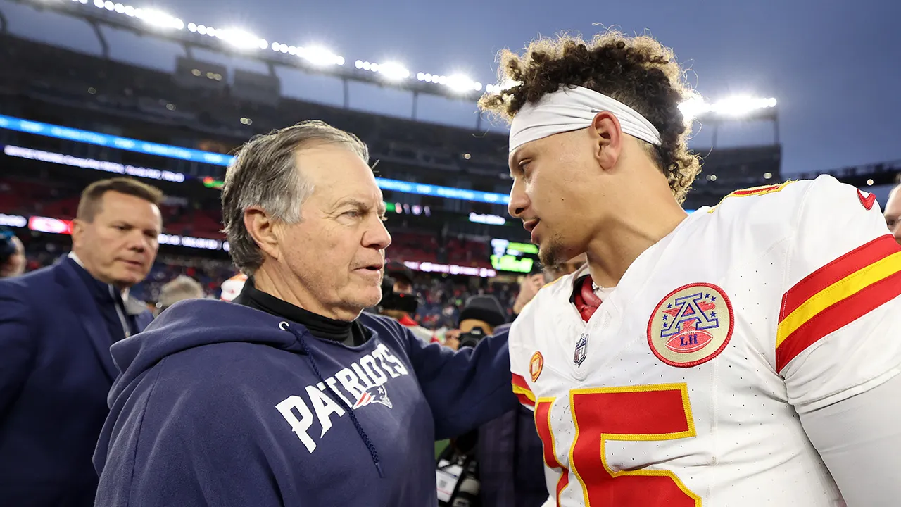 Patrick Mahomes thinks it's crazy that Belichick was overlooked for the Hall of Fame.