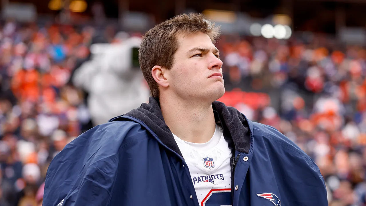 Patriots' Drake Maye skips practice due to shoulder injury and illness