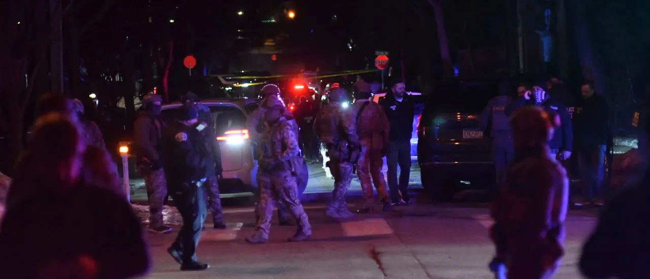 Pentagon Said to Mobilize 1,500 Troops for Possible Deployment During ICE Protests