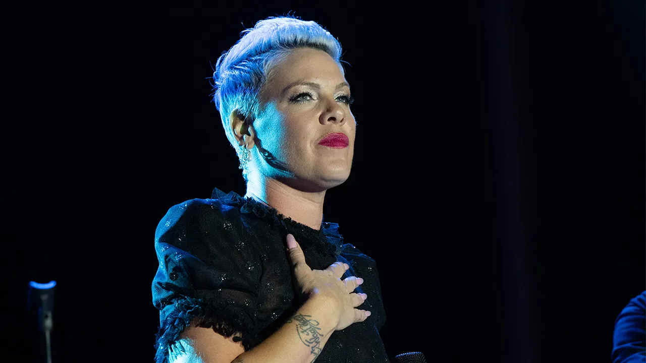Pink posts a hospital selfie following neck surgery on New Year's Eve