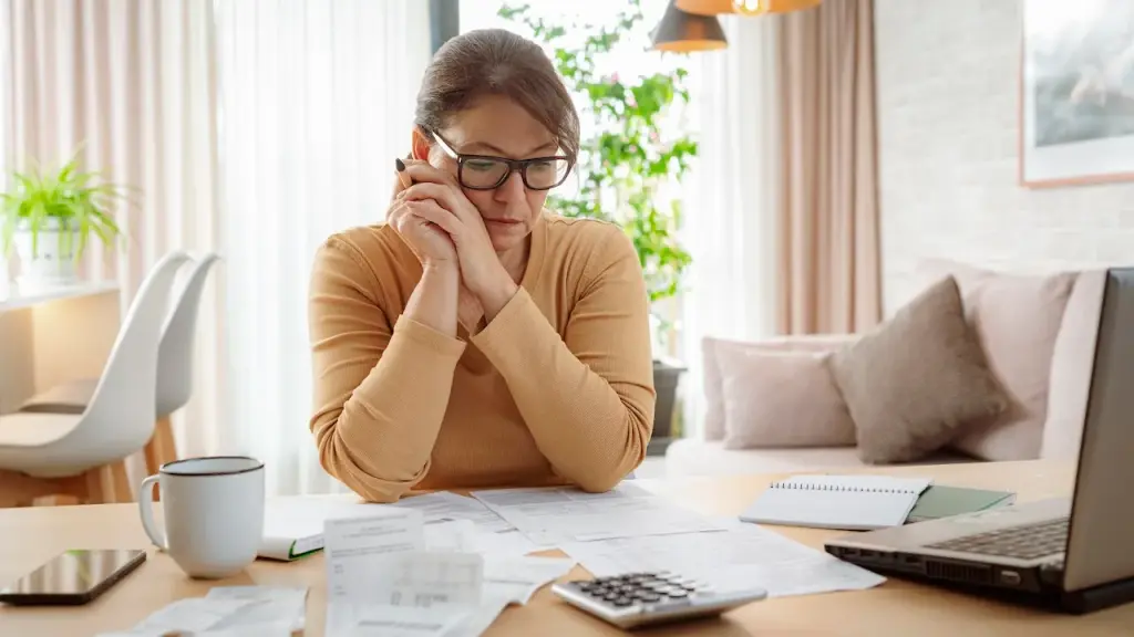 Prepare early for tax season: Save as much as 40% on TurboTax and H&R Block filing tools