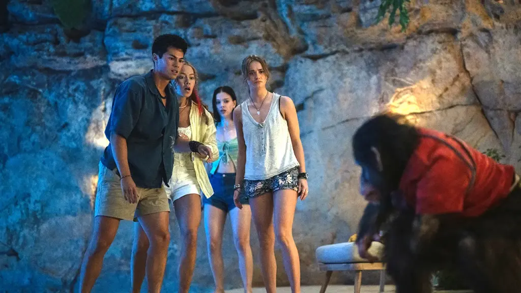 "Primate" Review: Paramount begins 2026 with a chilling chimpanzee horror movie