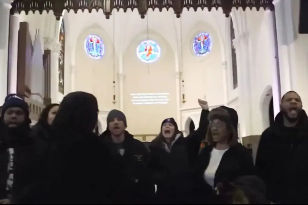 Protesters invade Minnesota church due to pastor's supposed connections to immigration authorities