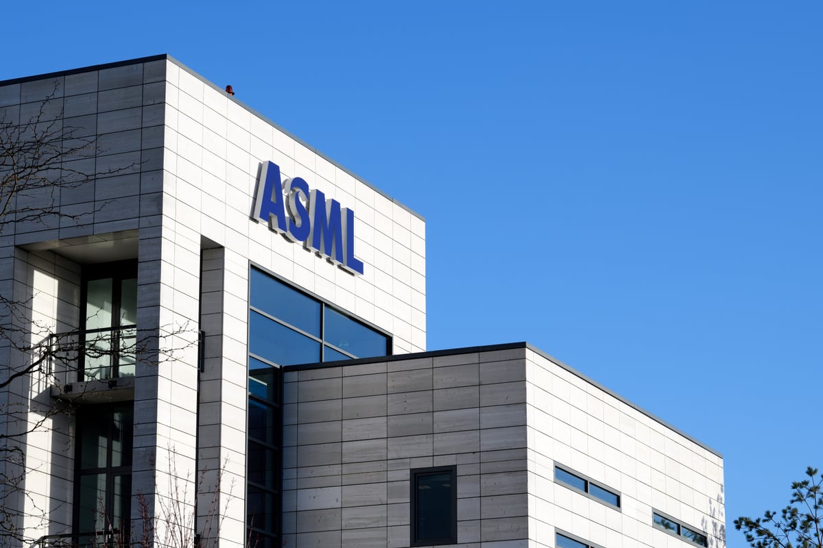 Reasons for ASML Stock's Rise Today