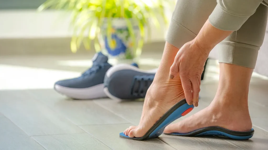 Recommended insoles for runners, nurses, and those with foot discomfort