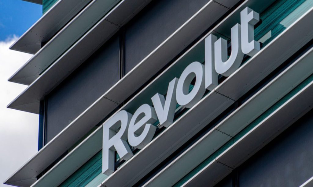 Revolut Discusses Buying Turkish Bank FUPS
