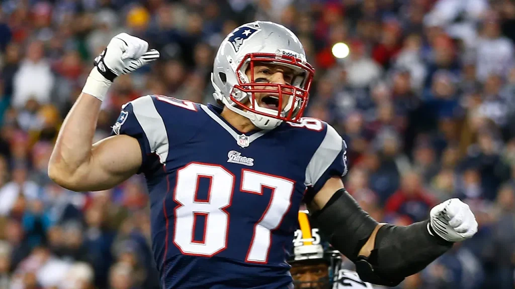 Rob Gronkowski commends the Patriots and Mike Vrabel for returning to the Super Bowl