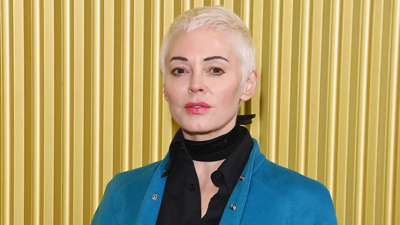 Rose McGowan reportedly dealt with weight criticism from producers on 'Charmed'