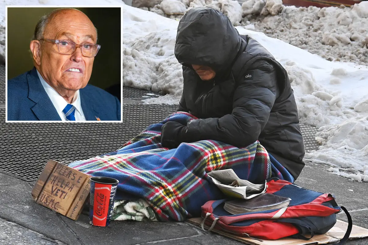 Rudy Giuliani teaches Zohran Mamdani about homelessness policy after 10 people were discovered dead in a freezing situation in NYC.