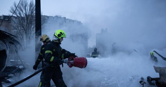 Russia Strikes Ukraine Before the Second Day of Peace Discussions in the UAE